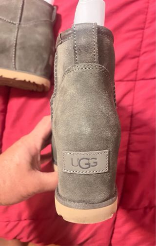 Botas UGG Classic Gris