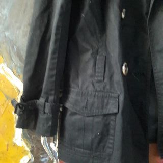 Abrigo gabardina negro botones