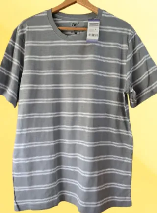Camiseta de rayas de hombre.CON ETIQUETA.4,20 EURO