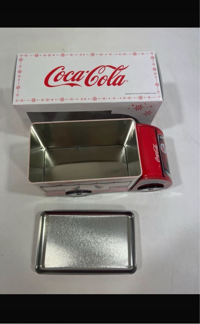 Lote Coca Cola: 2 Camiones y Botella Hutchinson