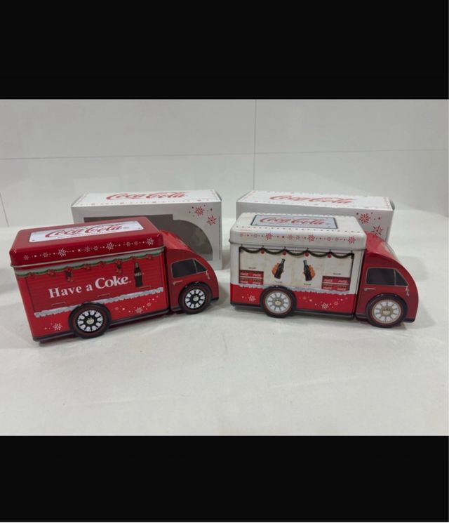 Lote Coca Cola: 2 Camiones y Botella Hutchinson