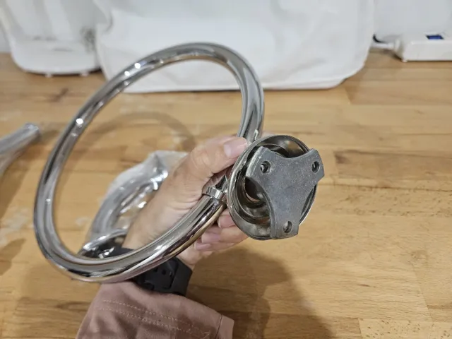 Accesorios de baño plateados