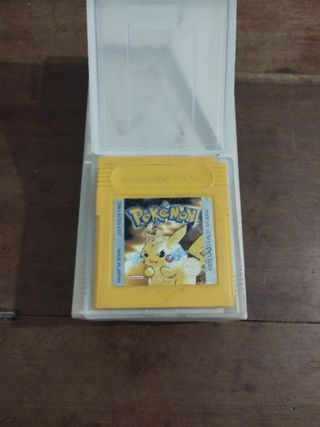 Juego Game Boy Pokémon Amarillo