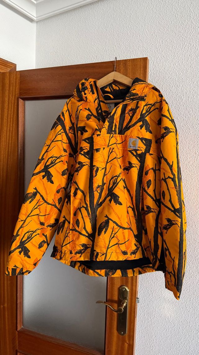 Abrigo Carhartt Naranja y Negro