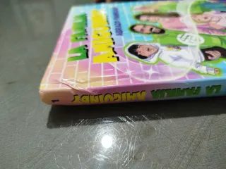 Libro de la familia amiguindy el abrazo familiar