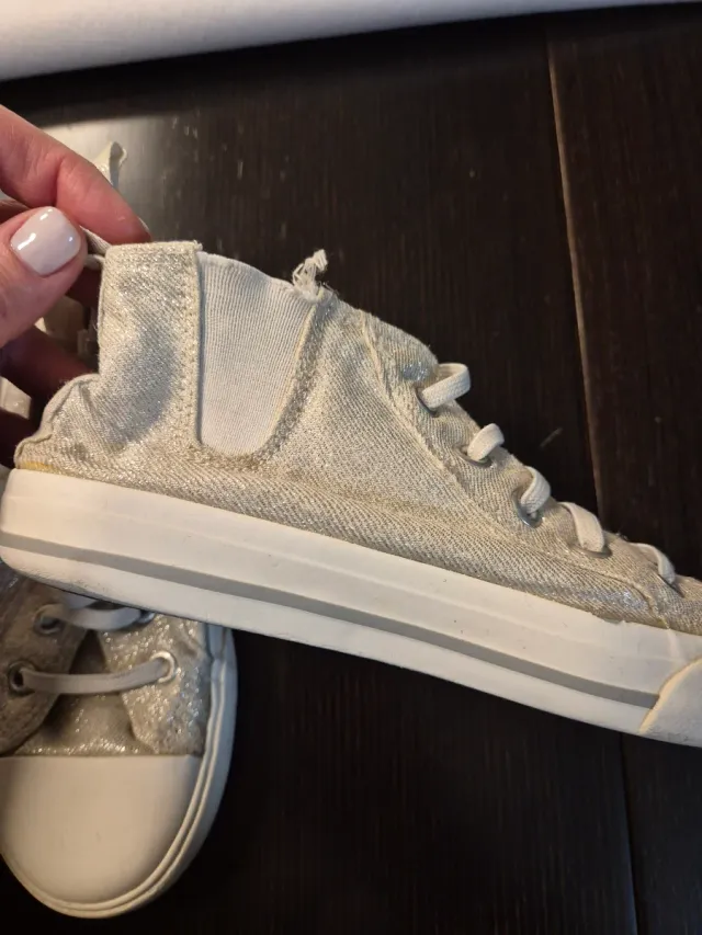 Zapatillas blanco brillantina cordones Talla 32