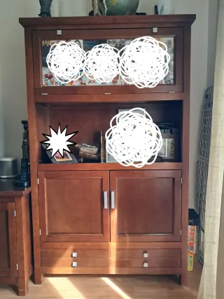 Mueble salón madera maciza hecho a medida.