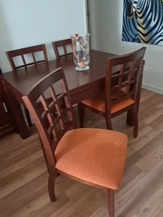 Mueble salón madera maciza hecho a medida.