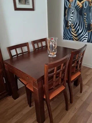 Mueble salón madera maciza hecho a medida.