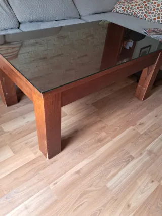 Mueble salón madera maciza hecho a medida.