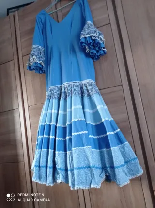 Traje Flamenca Talla 44 Azul y Blanco