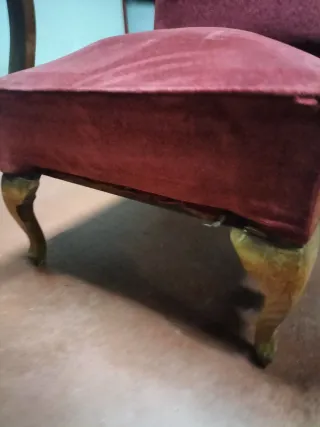 Butaca vintage terciopelo y madera
