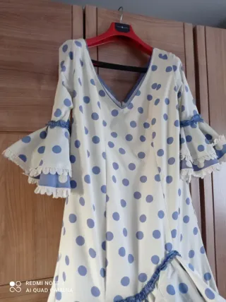 Traje de flamenca lunares azul talla 44