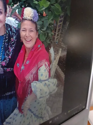 Traje de flamenca lunares azul talla 44