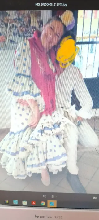 Traje de flamenca lunares azul talla 44