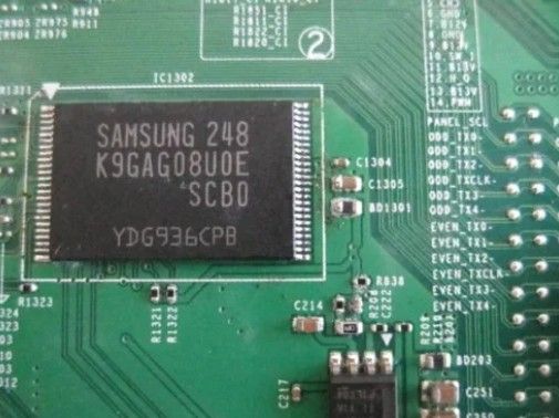 Memória Nand K9GAG08U0E para TVs UE32D5500/40D5500