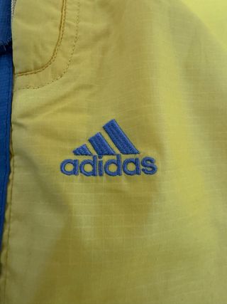 Pantalones Adidas Amarillos con Logo Lateral