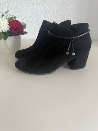 Botas de ante negras