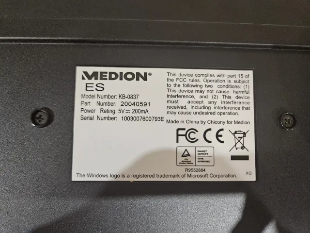 Teclado y ratón Medion negro