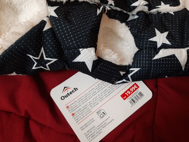 Chaquetón para perros con estampado de estrellas