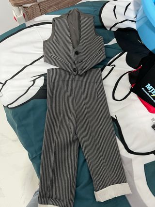 Traje flamenco niño gris y blanco