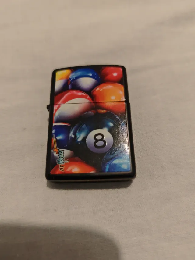 Accendino Zippo 8 Mazzi Eightball