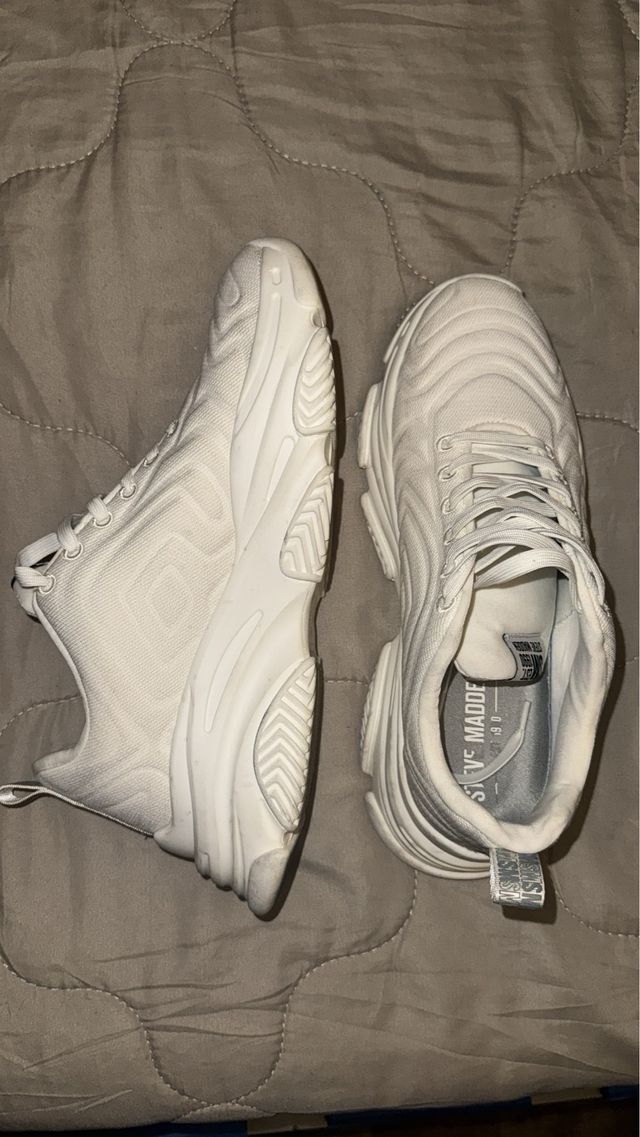 Zapatillas Steve Madden Blancas