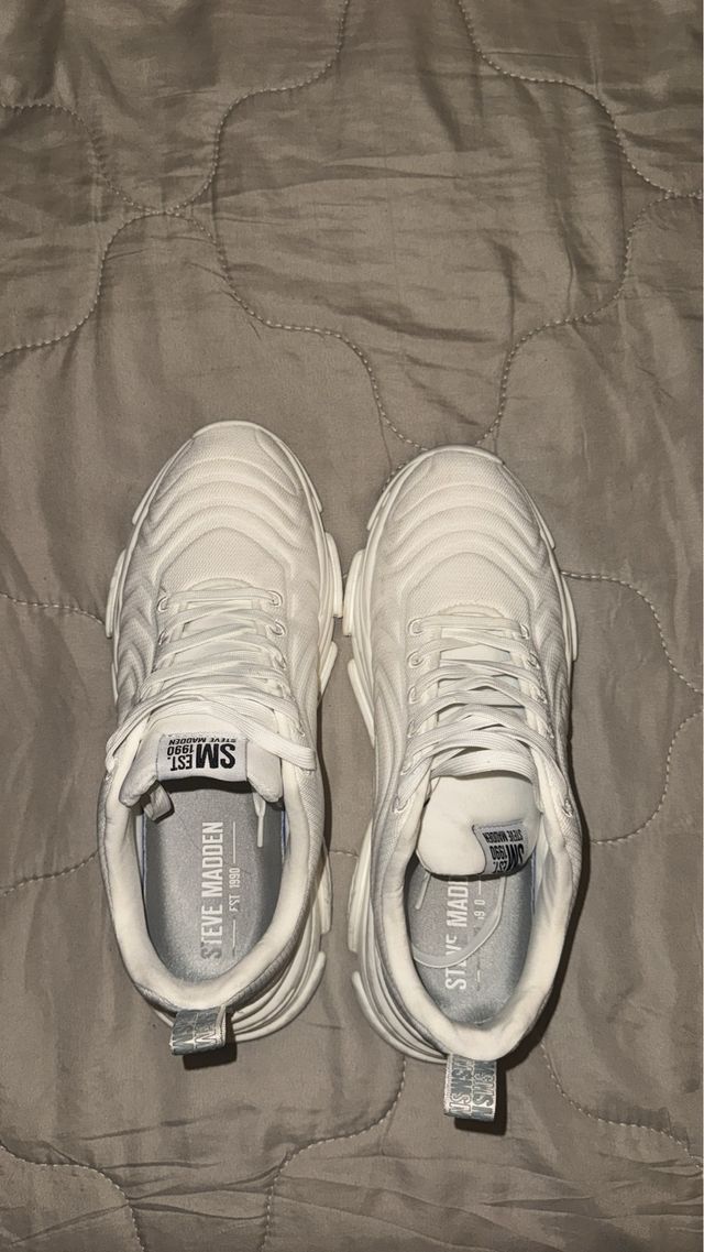 Zapatillas Steve Madden Blancas