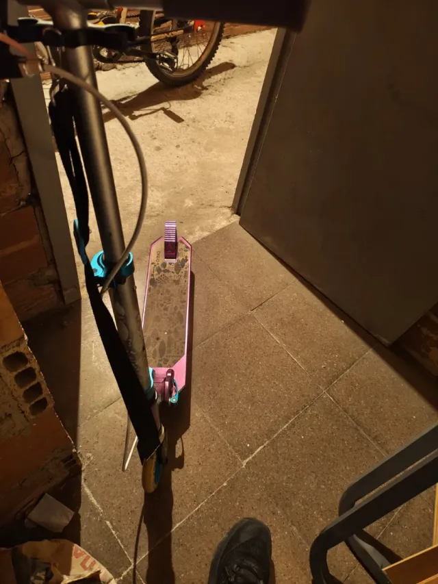 Monopatín infantil rosa