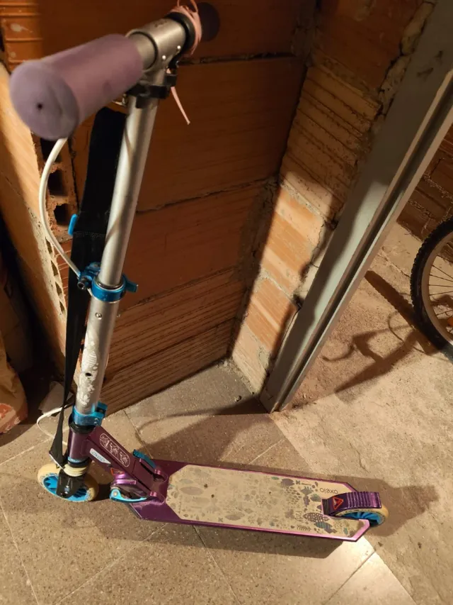 Monopatín infantil rosa