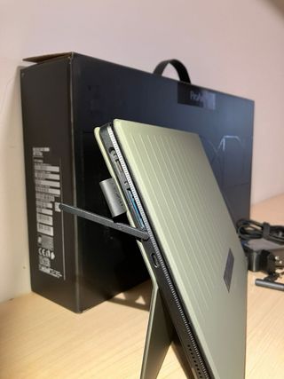 Portátil Asus Pro Art PZ13 2025 Nuevo