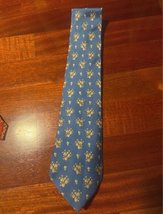 Corbata Loewe azul con estampado