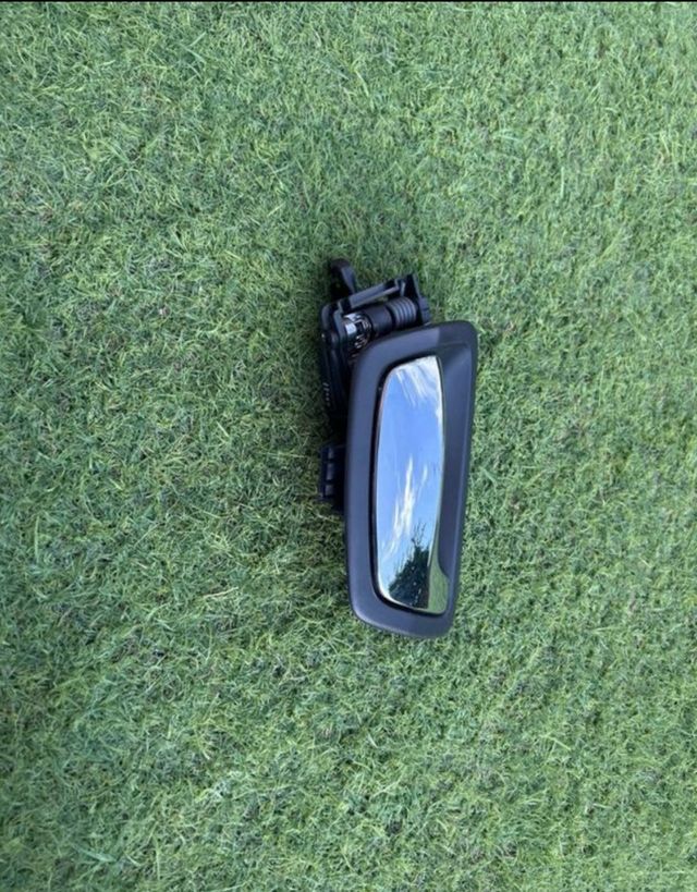 Manija de puerta exterior