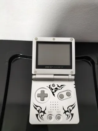 Nintendo Game Boy Advance SP Edición limitada
