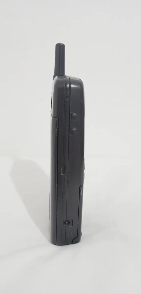 Teléfono Móvil Mitsubishi MoviStar Vintage