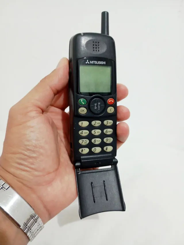 Teléfono Móvil Mitsubishi MoviStar Vintage
