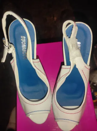 Zapatos de salón tacón rojos y blancos talla 36