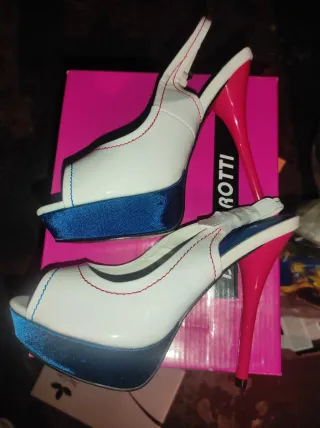 Zapatos de salón tacón rojos y blancos talla 36