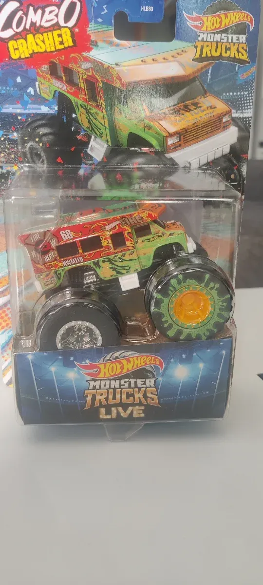 Hot Wheels Monster Trucks Combo Crasher