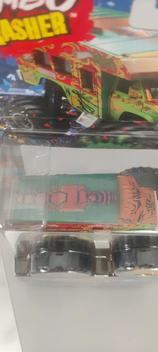 Hot Wheels Monster Trucks Combo Crasher
