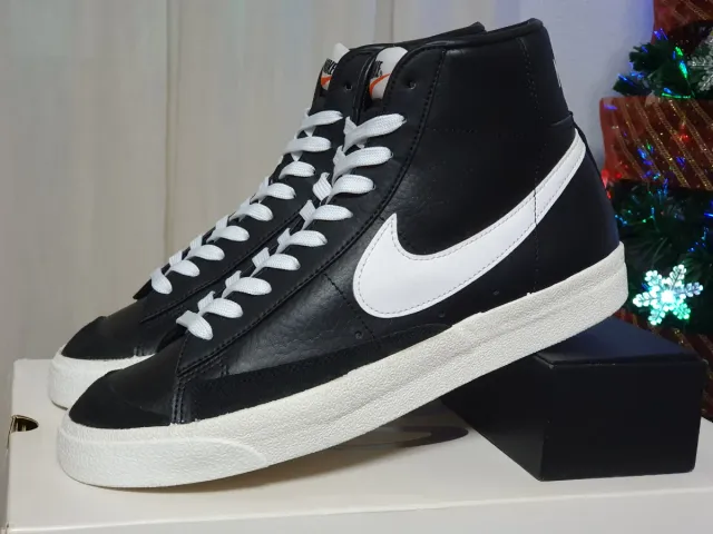 Zapatillas Nike Blazer Mid '77 Negras
