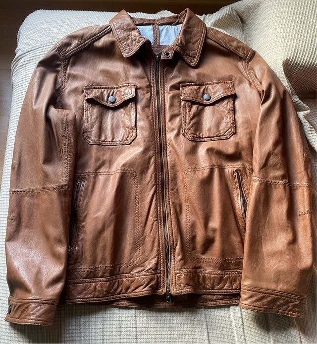 Chaqueta de piel Massimo Dutti marrón