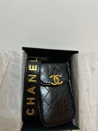 Pochette Chanel nera con portamonete