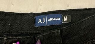 Vaqueros Armani Jeans negros con cristales Talla M