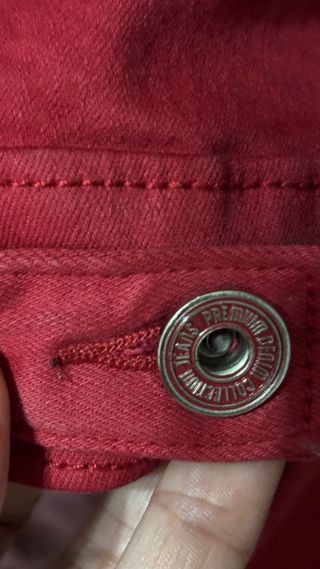 Cazadora vaquera roja Talla L