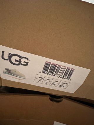 Zuecos UGG Beige