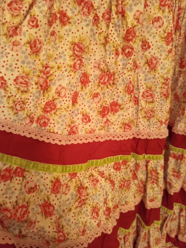 Traje de flamenca niña estampado floral