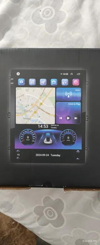 Radio Navegador GPS de 9,7 pulgadas UNIVERSAL