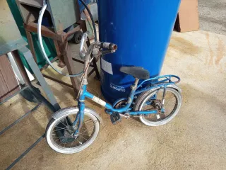Bicicleta BH antigua azul