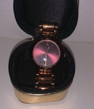 Reloj Tous Dorado Mujer con Estuche